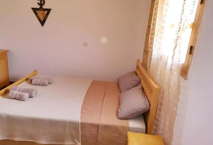 Aamiaismajoitus (B&B) Ksar Montana Hôtel, Chambres Piscine