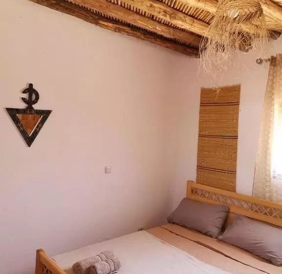 Aamiaismajoitus (B&B) Ksar Montana Hôtel, Chambres Piscine