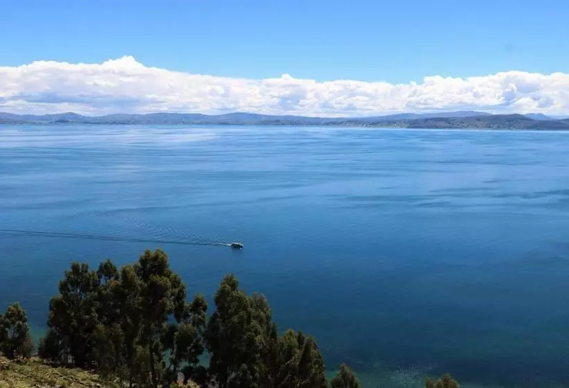 تختخواب و صبحانه Taquile Lodge Un Lugar De Ensueño