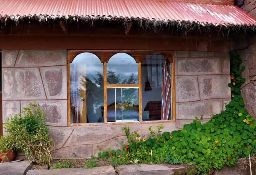 تختخواب و صبحانه Taquile Lodge Un Lugar De Ensueño