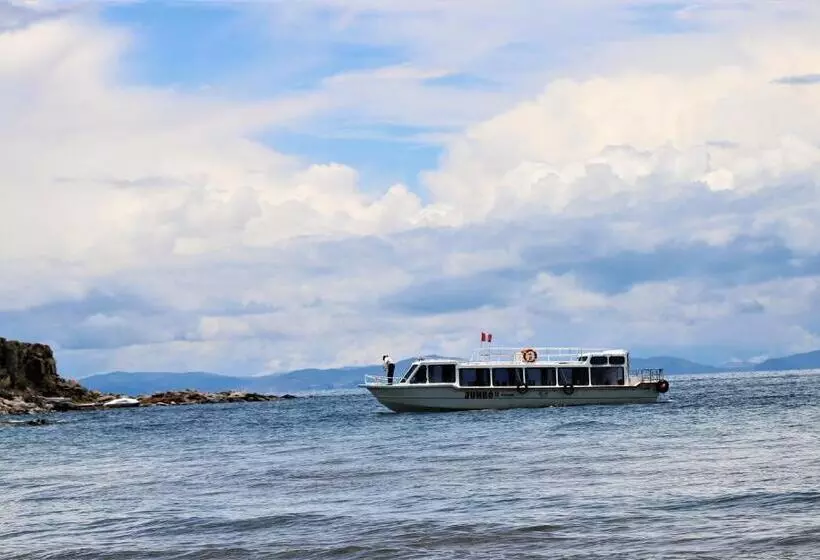 تختخواب و صبحانه Taquile Lodge Un Lugar De Ensueño