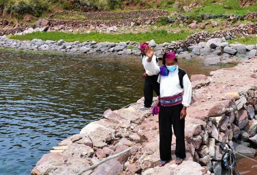 ベッドアンドブレックファースト Taquile Lodge   Un Lugar De Ensueño