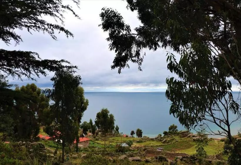 تختخواب و صبحانه Taquile Lodge Un Lugar De Ensueño