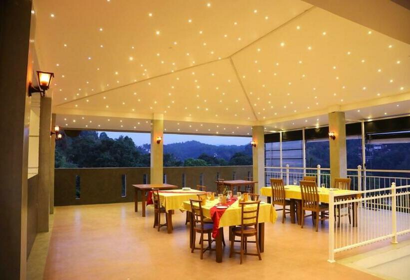 Hotel Crown & Crown Kandy