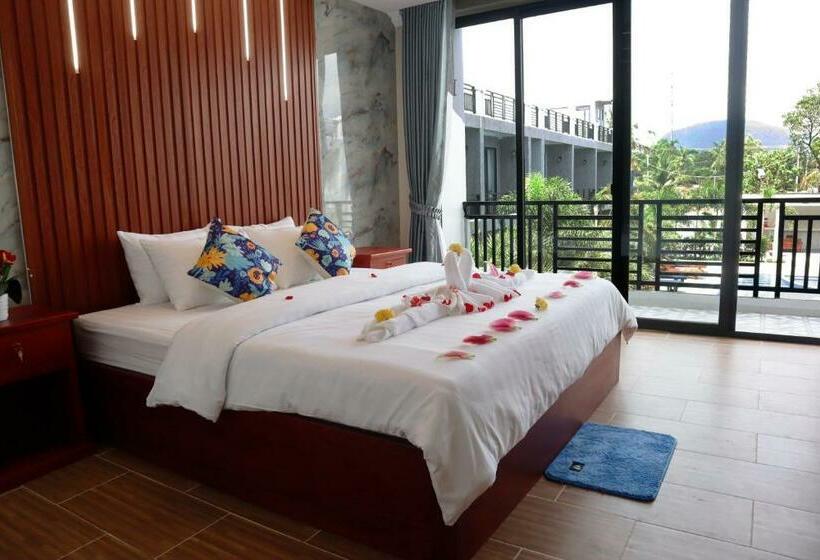 فندق Golden Crab Boutique