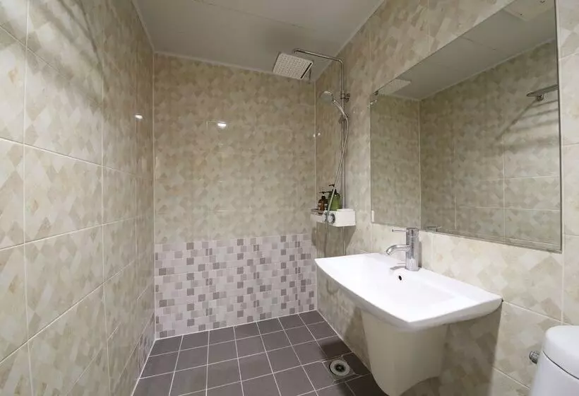 Hotel Moonbay