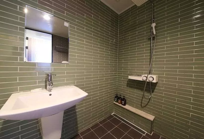 Hotel Moonbay