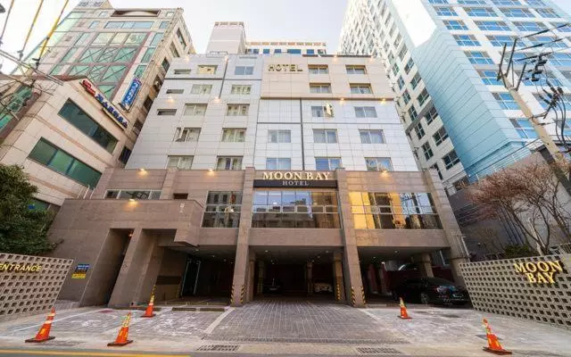 Hotel Moonbay