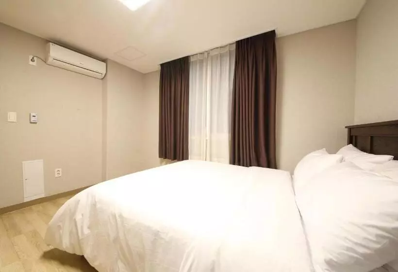 Hotel Moonbay