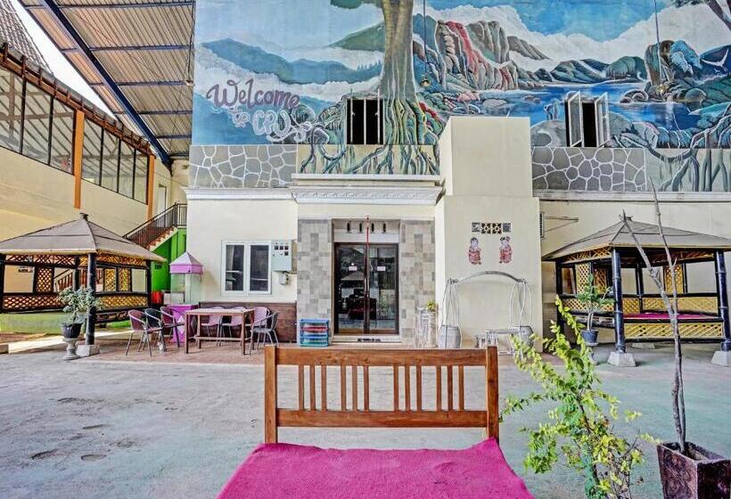 Отель Spot On 90943 Mochi 88 Homestay