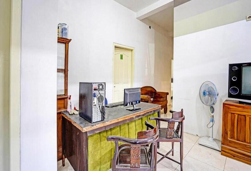 Отель Spot On 90943 Mochi 88 Homestay