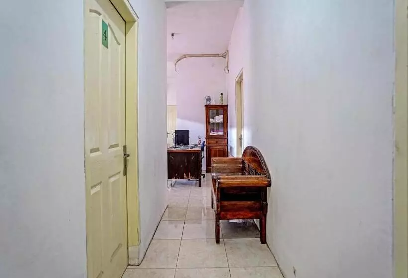 ホテル Spot On 90943 Mochi 88 Homestay