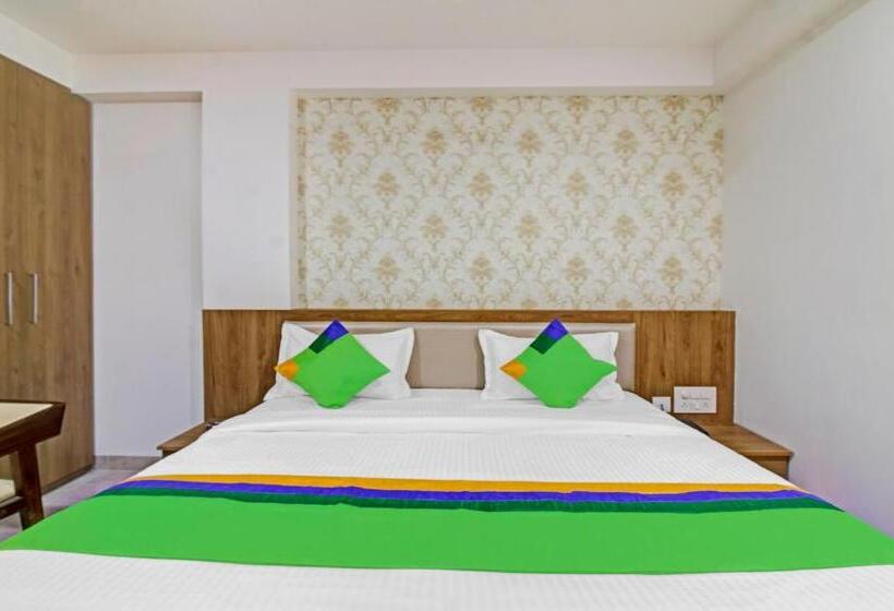 Hotel Treebo Chandraprasth Residency