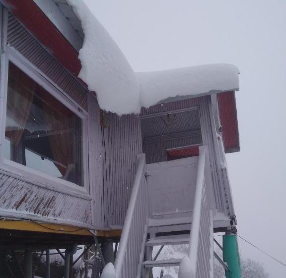 מוטל The Wonderland Cottages & Cafe