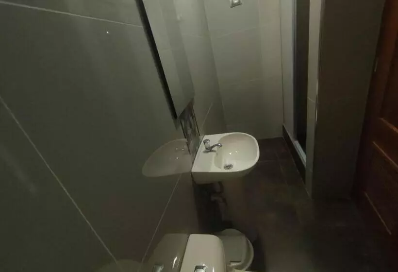 پانسیون Hostal Kan Kun Ii