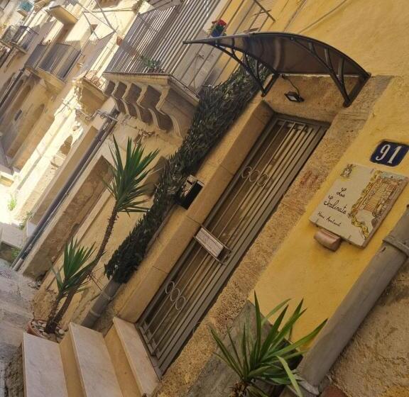 膳宿费 La Scalinata Home Apartment