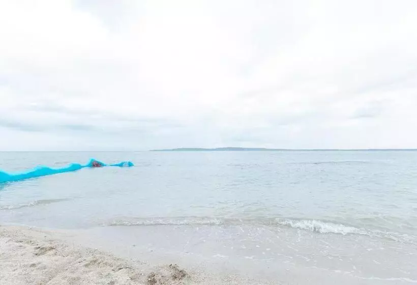 Rgv Beach Resort Batangas Redpartner