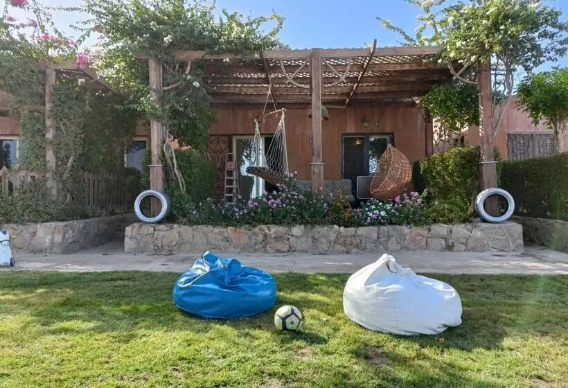 Stella Di Mare Sea View   Amazing Two Bedrooms Standalone Chalet   Families Only