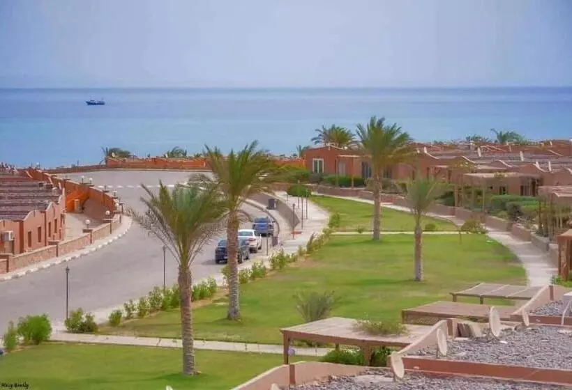 Stella Di Mare Sea View   Amazing Two Bedrooms Standalone Chalet   Families Only