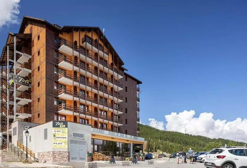 Travelski Home Select   Résidence & Hostel Yoonly & Friends