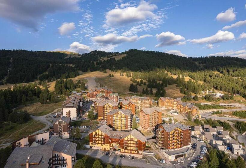 Travelski Home Select Résidence & Hostel Yoonly & Friends