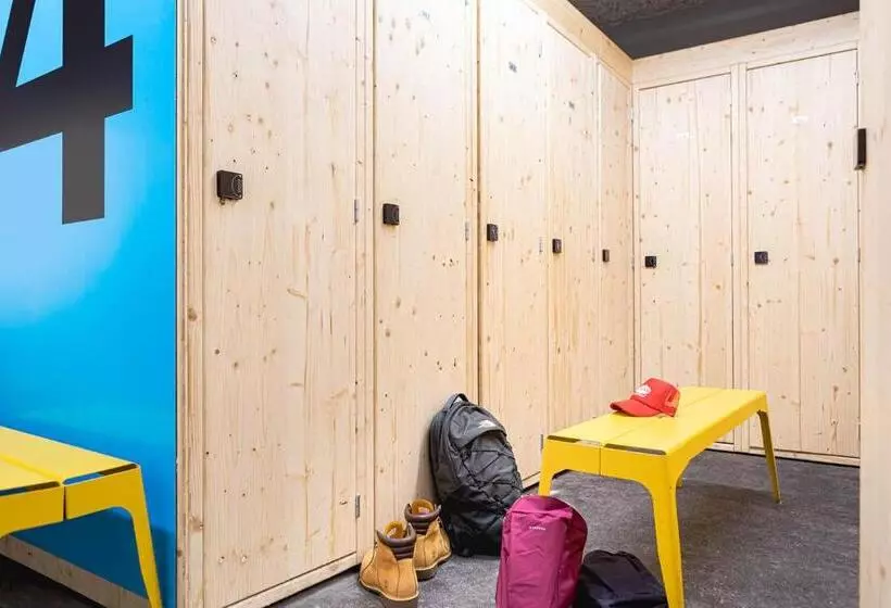 Travelski Home Select   Résidence & Hostel Yoonly & Friends
