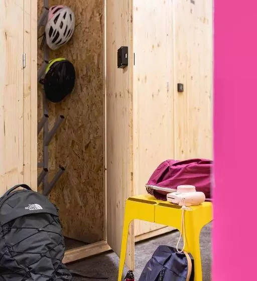 Travelski Home Select   Résidence & Hostel Yoonly & Friends