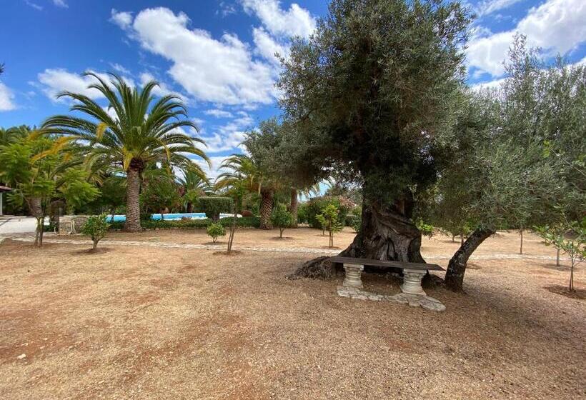 تختخواب و صبحانه Adamah Vayu Casa Serenida