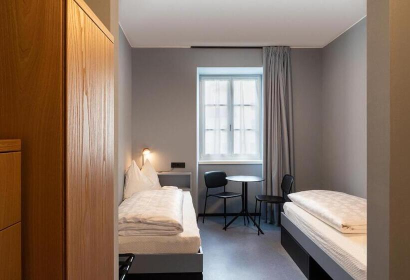 Bed and Breakfast Cusanus Akademie   Accademia Cusanus