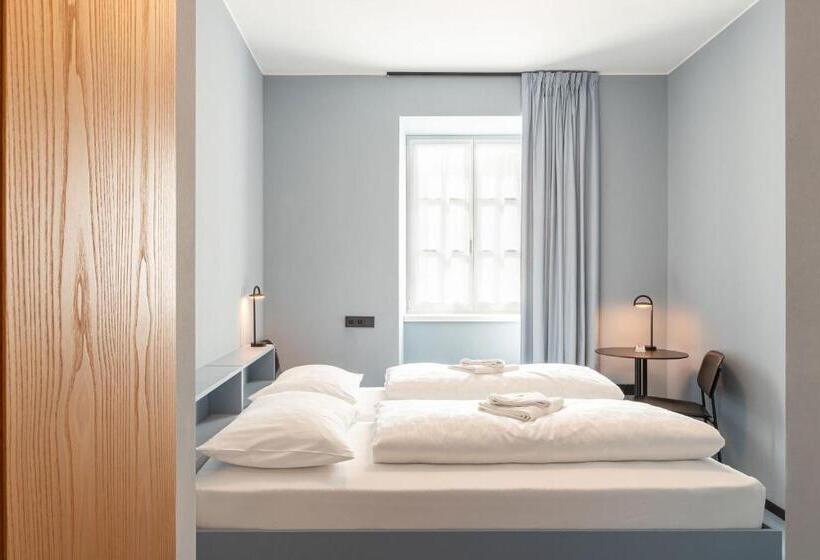 Bed and Breakfast Cusanus Akademie   Accademia Cusanus