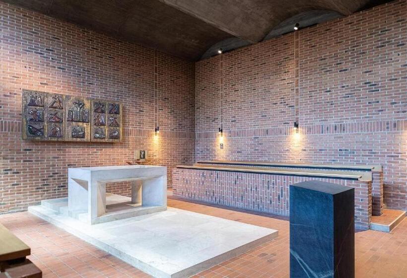 Bed and Breakfast Cusanus Akademie   Accademia Cusanus