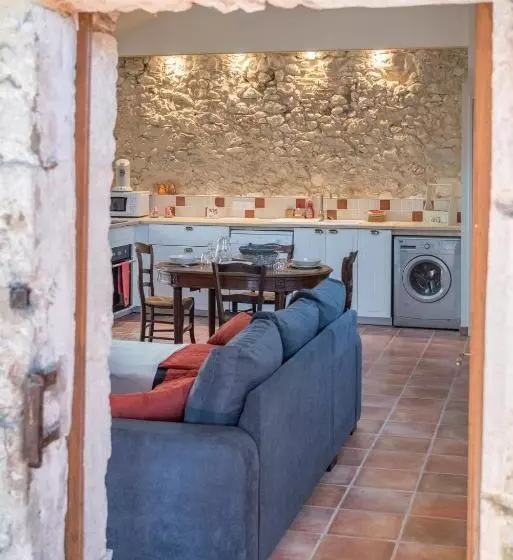 Aamiaismajoitus (B&B) Domaine Castetbieilh