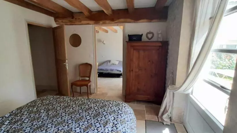 Aamiaismajoitus (B&B) Suite De Charme Dans Une Maison Charentaise
