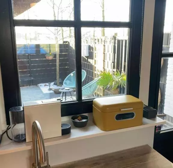 ベッドアンドブレックファースト Vakantiehuisje Het Kiekje
