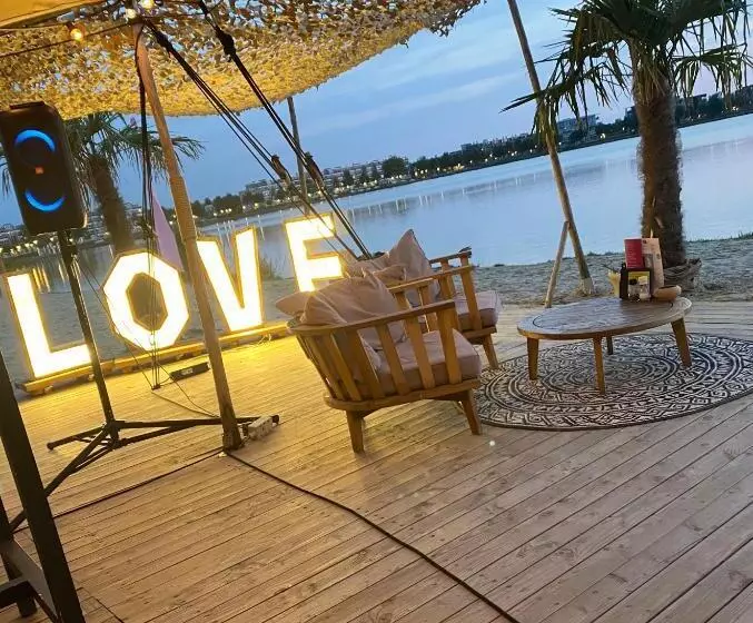 ベッドアンドブレックファースト Vakantiehuisje Het Kiekje