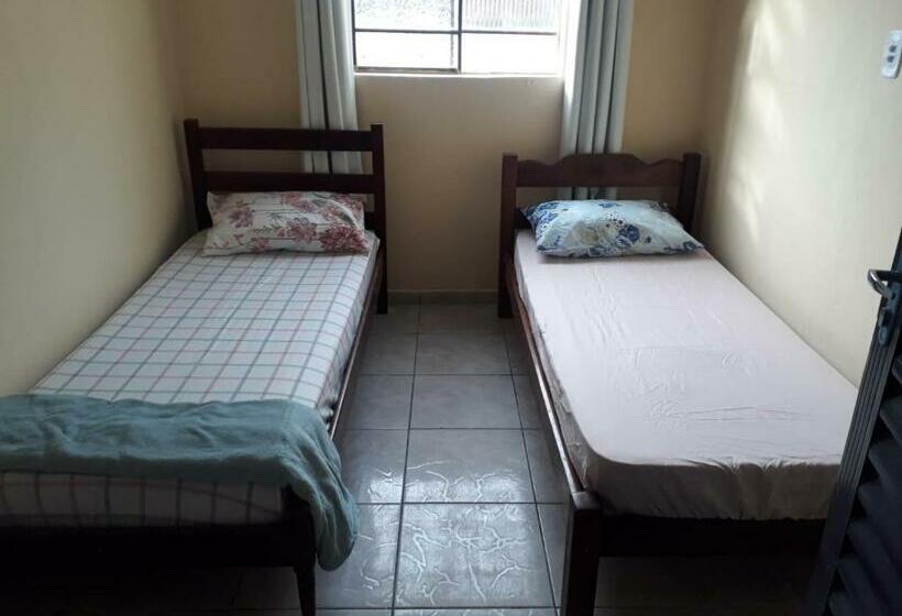 Hostel Canto Das Araras