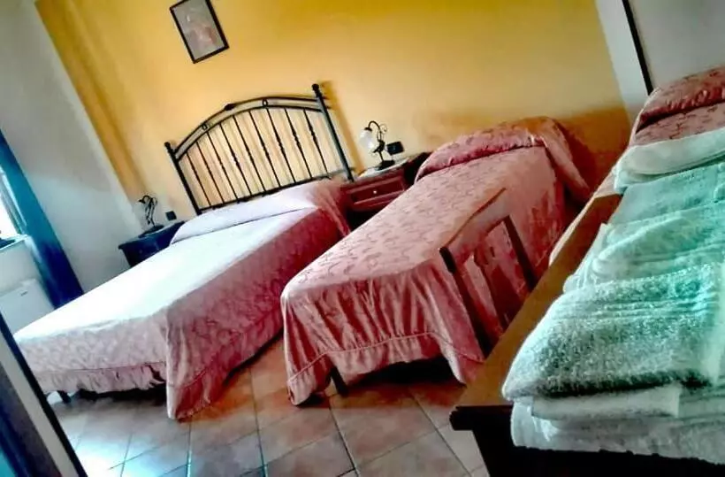 ホテル Agriturismo Santa Barbara