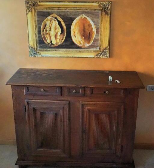 ホテル Pensione Albergo Diffuso Ceaglio Valle Maira