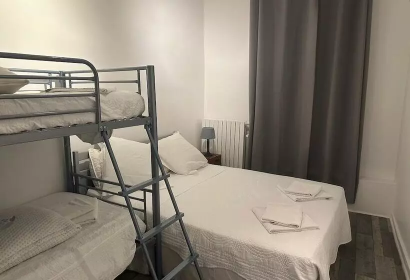 Hotelli Le Mediterraneen Montargis