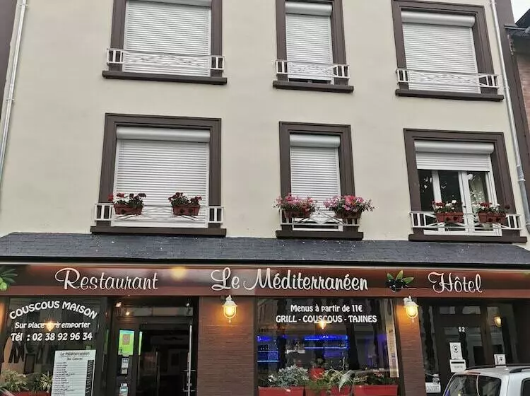 Hotelli Le Mediterraneen Montargis