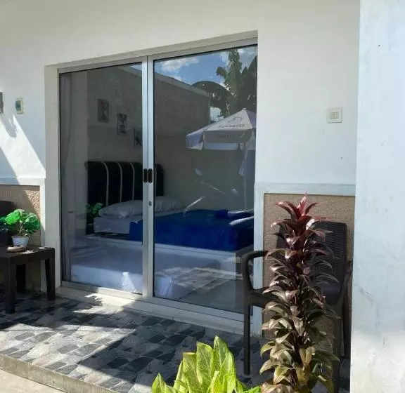 Hotelli Robiu Bed & Breakfast