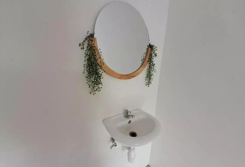 Hotelli Robiu Bed & Breakfast