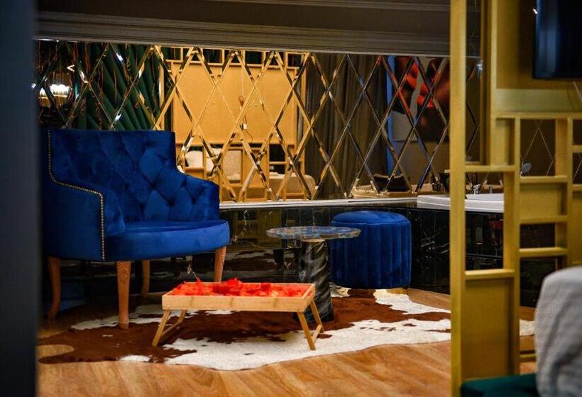 هتل Rose Boutique