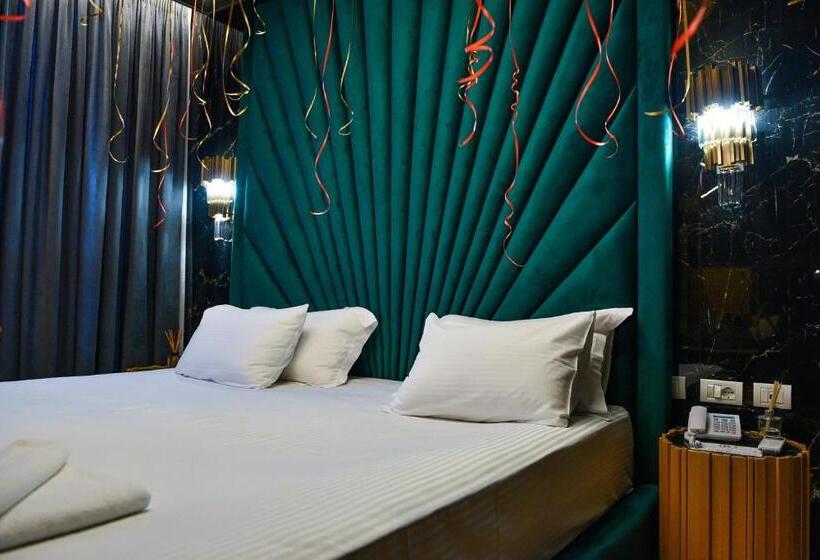 هتل Rose Boutique