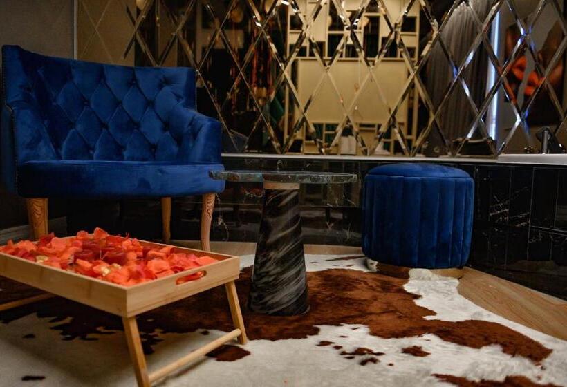 هتل Rose Boutique