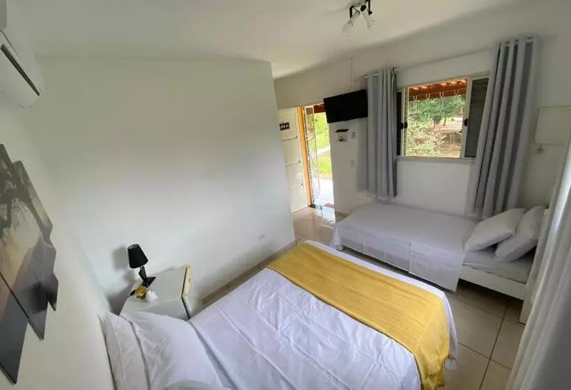 Majatalo Família Busca Pé