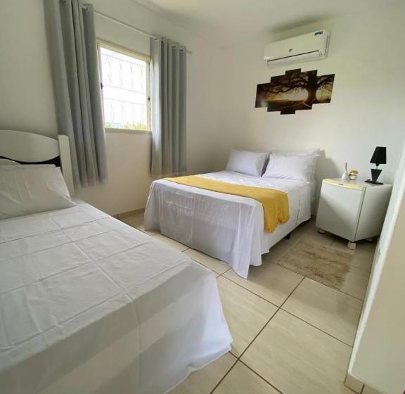 ペンション Família Busca Pé