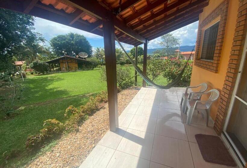 ペンション Família Busca Pé