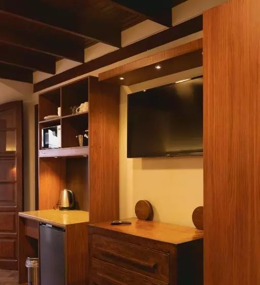 پانسیون San Juan Suites
