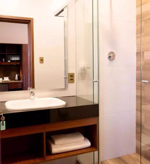 پانسیون San Juan Suites